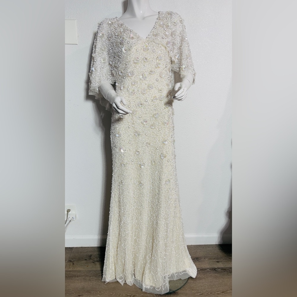 Adrianna Papell Ivory Beaded Wedding Dress